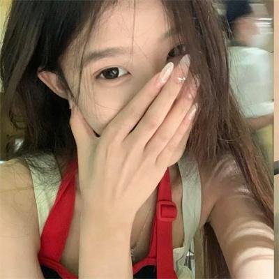 香闺春暖